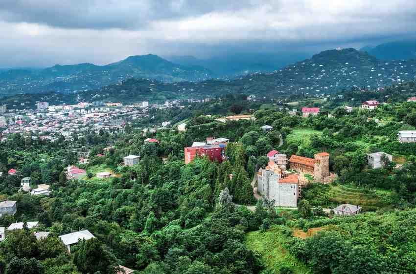 Budget-friendly Shimla itinerary with Mall Road strolls via Wonderplan.