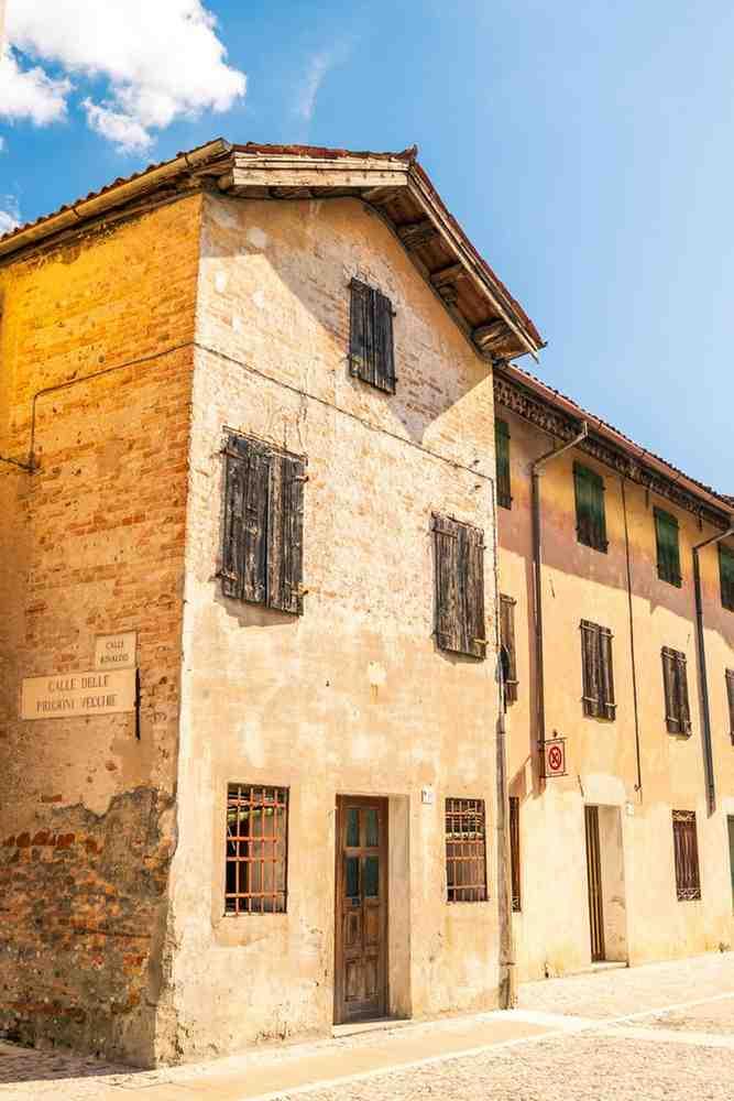 What Are the Best Family-Friendly Attractions in the UK? Fun for All Ages